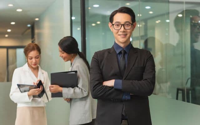 How to Hire Employees in Vietnam Without Setting Up a Company