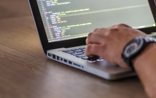 SaaS vs Fintech Entry in Vietnam