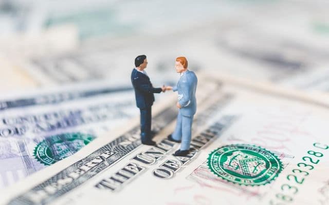 Chuyển lợi nhuận từ Việt Nam ra nước ngoài, giải thích đầy đủ