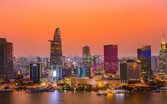 Văn phòng đại diện hay công ty con tại Việt Nam: nên chọn cái nào?