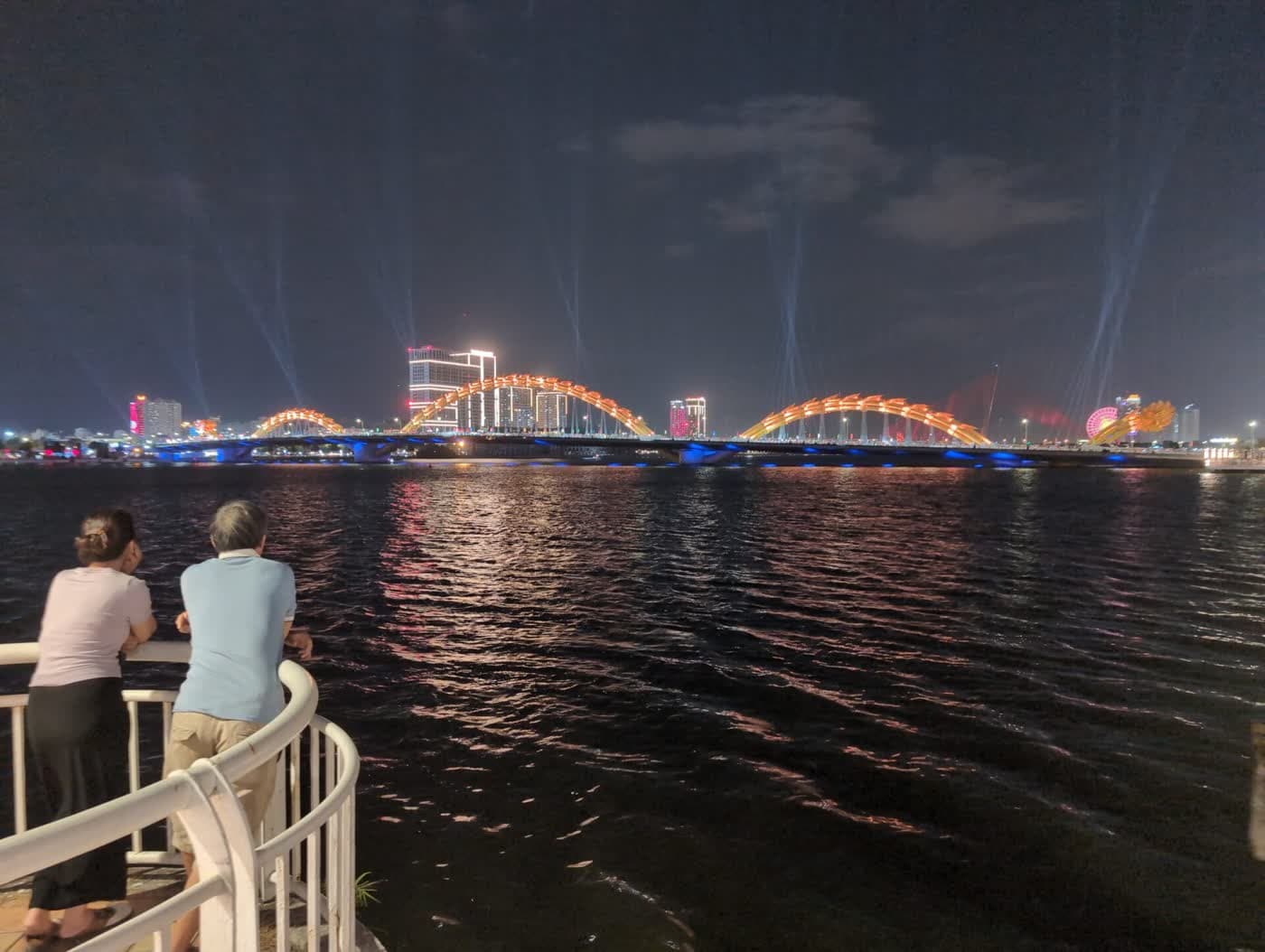 Dragon Bridge, Da Nang